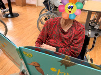 2026.04.22 여가프로그램(중증와상C-동화책읽기)